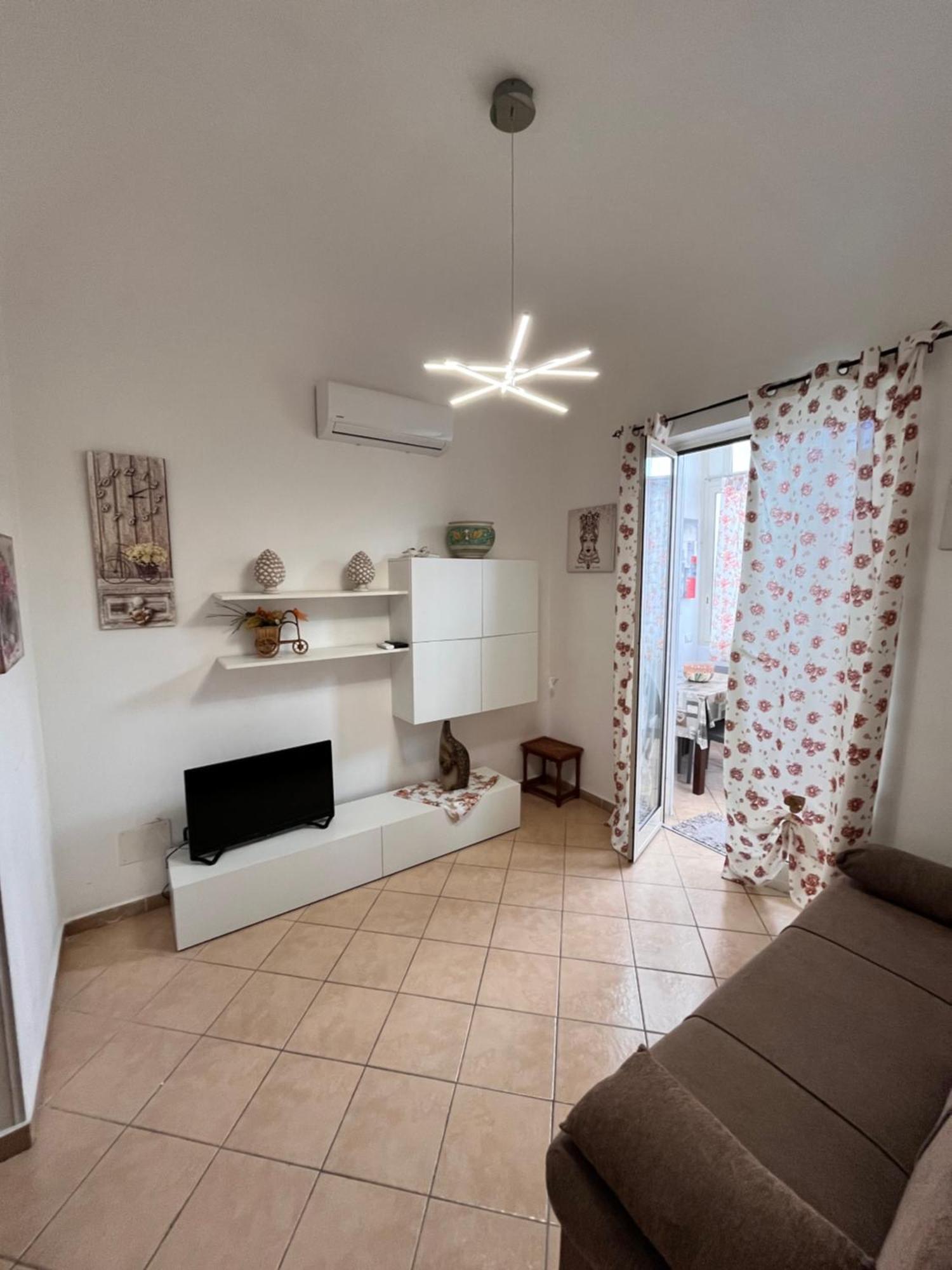 דירות פלרמו House Del Corso Calatafimi מראה חיצוני תמונה